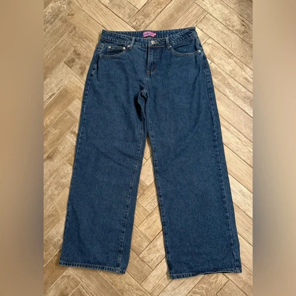Edikted Raelynn Washed Low Rise Baggy/ Blue wash - Picture 4 of 11